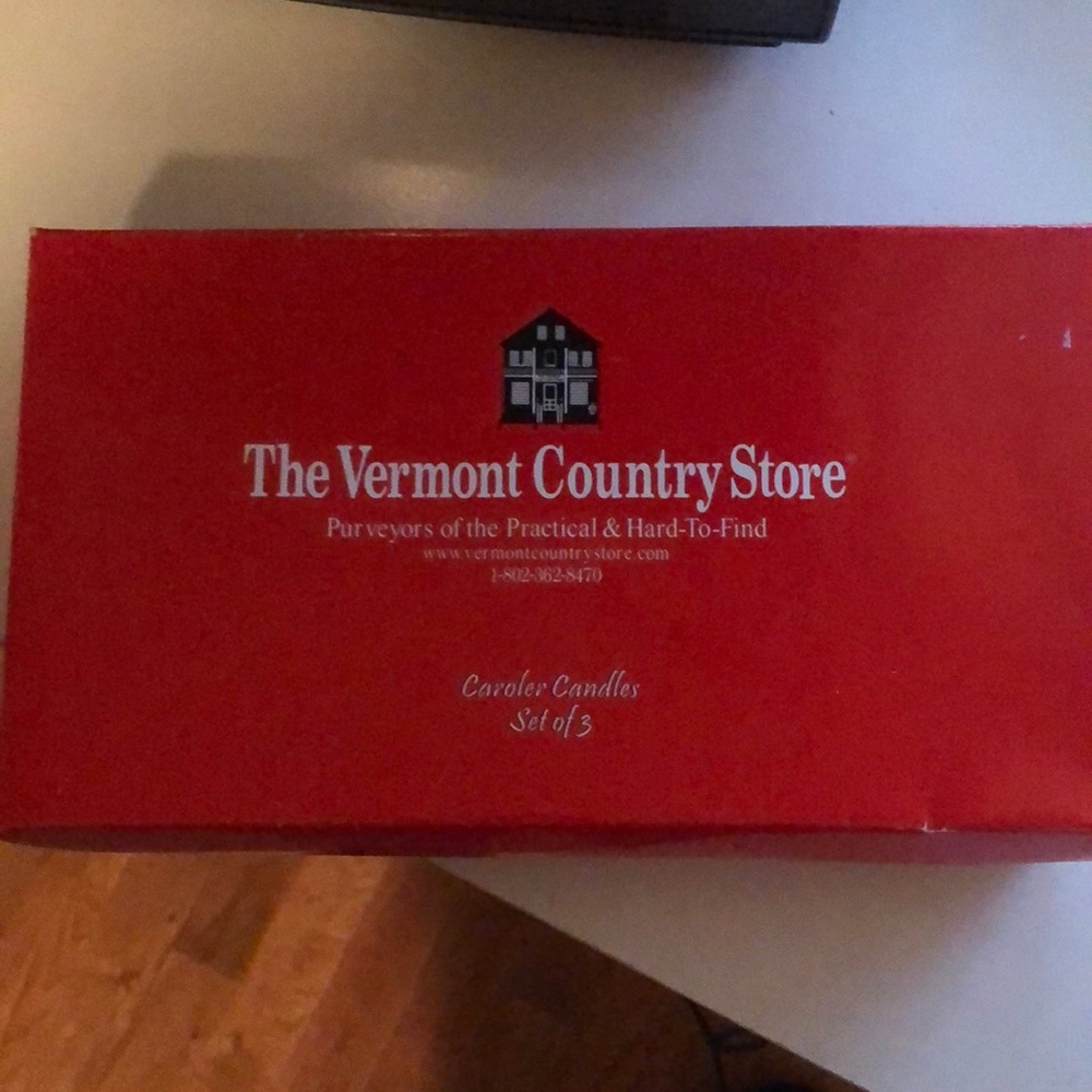Vermont Country store 3 caroler candle set